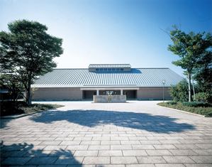 荻須記念美術館