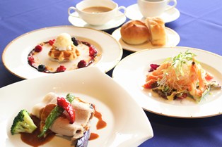 佐川昼食